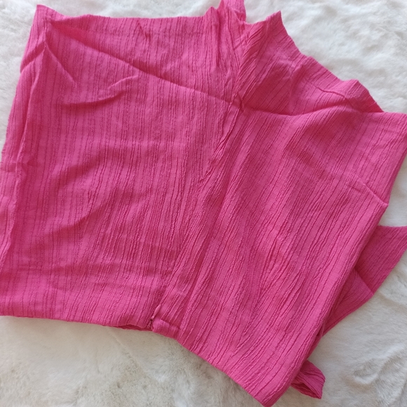 Pink Summer Shorts with a Front Wrap. Size Small. - Picture 3 of 4